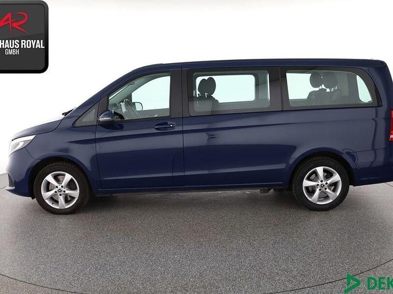 Gebraucht Mercedes V250 190 PS (139 kW) 2022 Blau Van / Kleinbus
