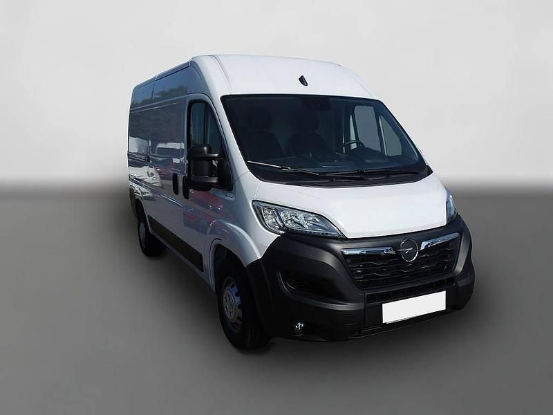 Gebraucht Opel Movano Selection 140 PS (102 kW) 2023 Weiß Van