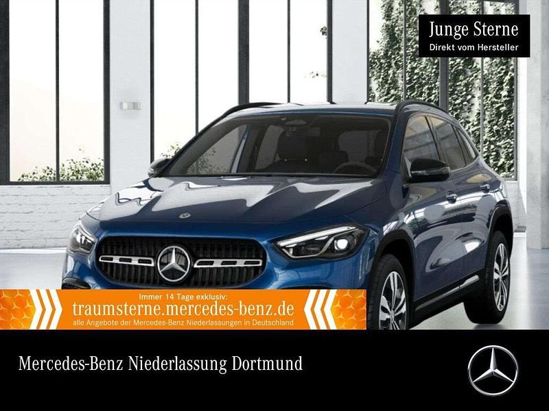 Blau Gebraucht 2024 Mercedes GLA200 Progressive SUV | 38.990 € (Guter Preis) - Bild 1/3