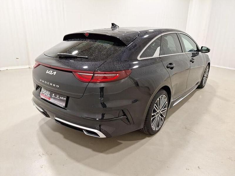 Gebraucht Kia ProCeed GT-Line 160 PS (117 kW) 2022 Schwarz Kleinwagen