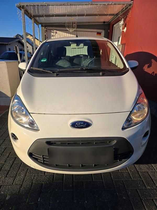 Usado Ford Ka 69 HP (50 kW) 2012 Branco Citadino