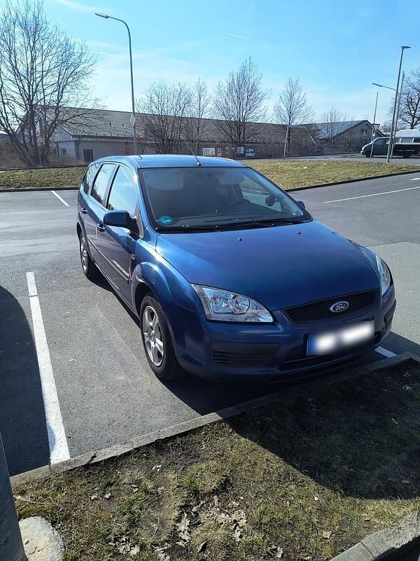 Second-hand Ford Focus 100 CP (73 kW) 2007 Albastru Break