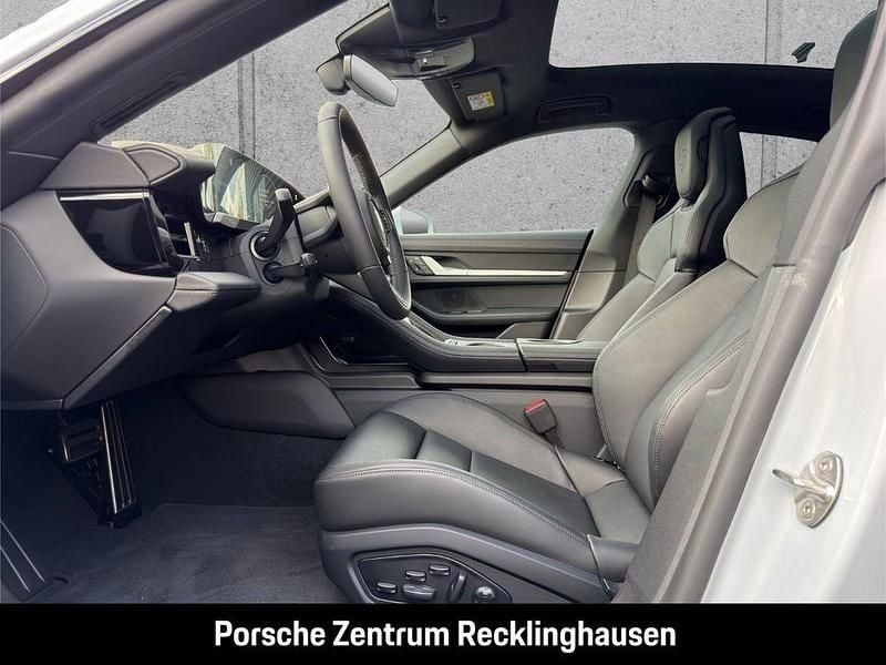 Gebraucht Porsche Taycan Black Edition 319 kW (435 PS) 2026 Grau Limousine