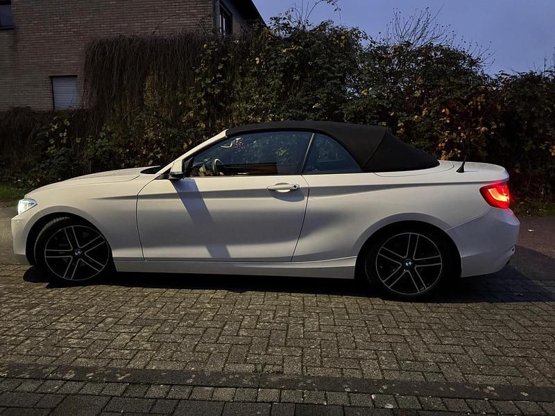 Second-hand BMW 220 184 CP (135 kW) 2016 Alb Cabrio