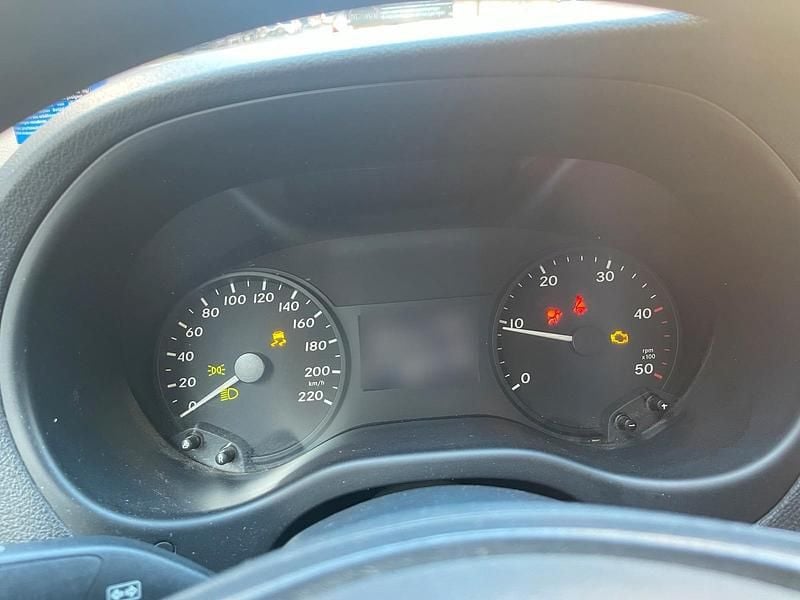 Gebraucht Mercedes Vito 88 PS (64 kW) 2016 Weiß Van