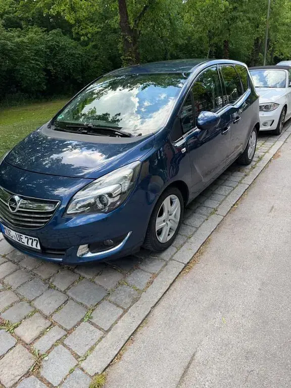 Gebraucht Opel Meriva Edition 140 PS (102 kW) 2014 Blau Van / Kleinbus