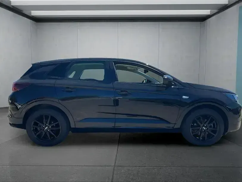 Gebraucht Opel Grandland X 131 PS (96 kW) 2024 Schwarz SUV