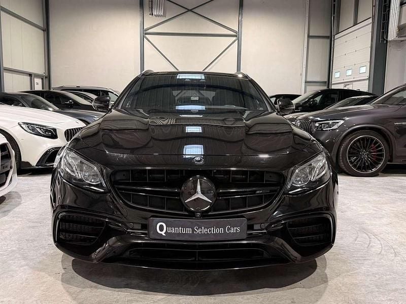 Gebraucht Mercedes E63S AMG Night 612 PS (450 kW) 2020 Obsidianschwarz  lack Kombi