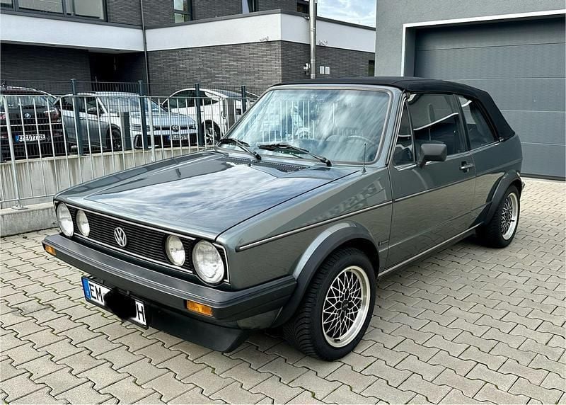 Grau Gebraucht 1983 VW Golf Cabriolet Cabrio | 12.799 € - Bild 1/4
