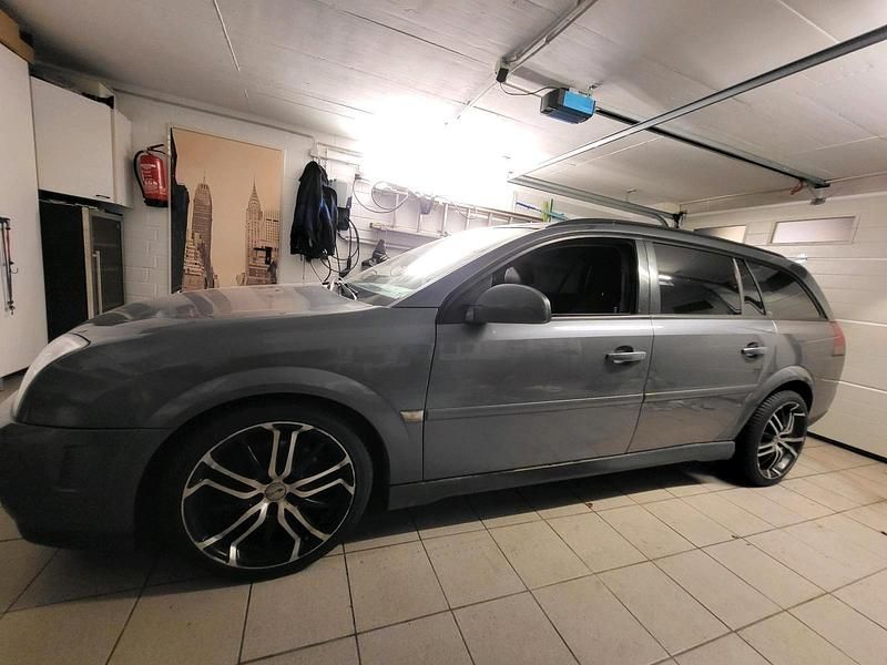 Gebraucht Opel Vectra 150 PS (110 kW) 2004 Andere farben Kombi