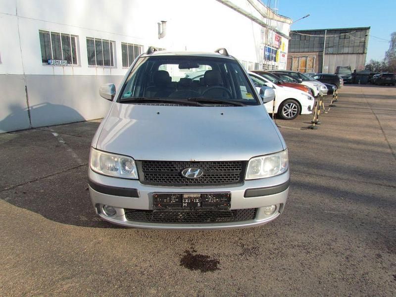 Silber Gebraucht 2008 Hyundai Matrix GLS Van / Kleinbus | 999 € (Guter Preis) - Bild 1/4