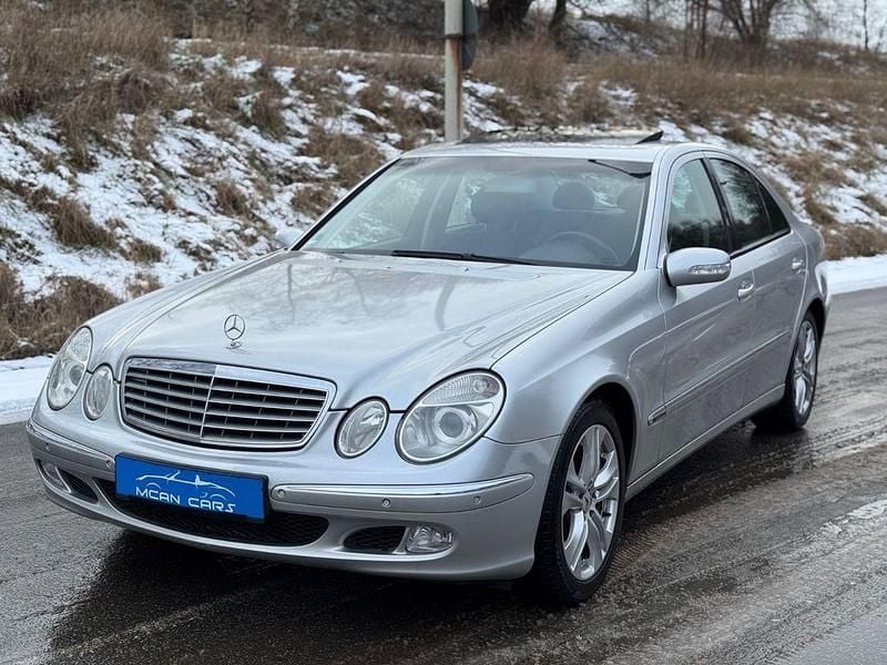 Silber Gebraucht 2004 Mercedes E500 Limousine | 5.900 € (Guter Preis) - Bild 1/4