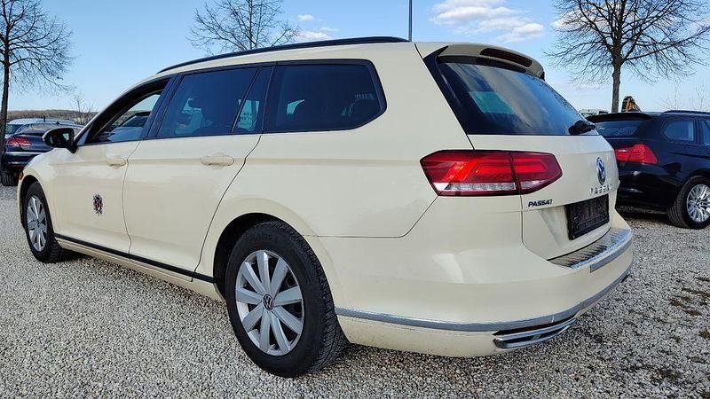 Gebraucht VW Passat 150 PS (110 kW) 2016 Other Kombi