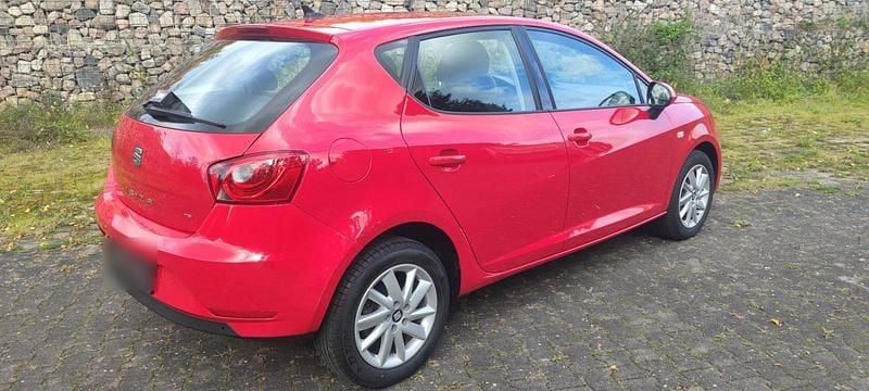 Gebraucht Seat Ibiza 77 PS (56 kW) 2014 Rot Kleinwagen