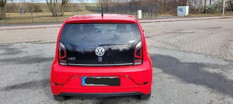 Gebraucht VW up! Beats 75 PS (55 kW) 2016 Rot Kleinwagen