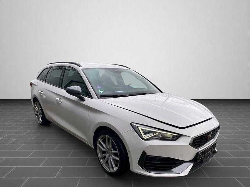 Gebraucht Cupra Leon 245 PS (180 kW) 2023 Weiß Limousine