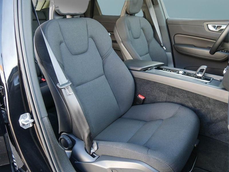 Gebraucht Volvo XC60 349 PS (256 kW) 2022 Schwarz SUV