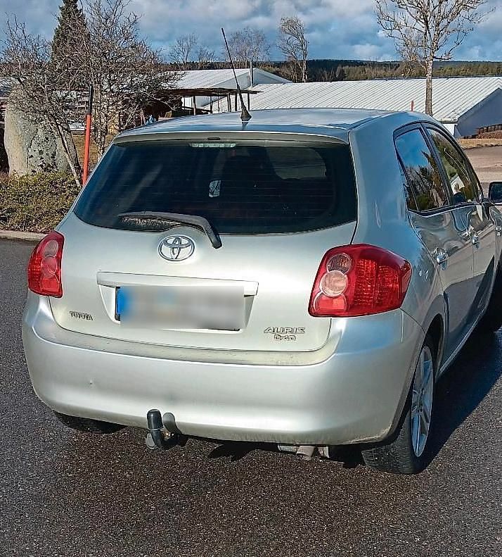 Gebraucht Toyota Auris 177 PS (130 kW) 2008 Silber Kleinwagen