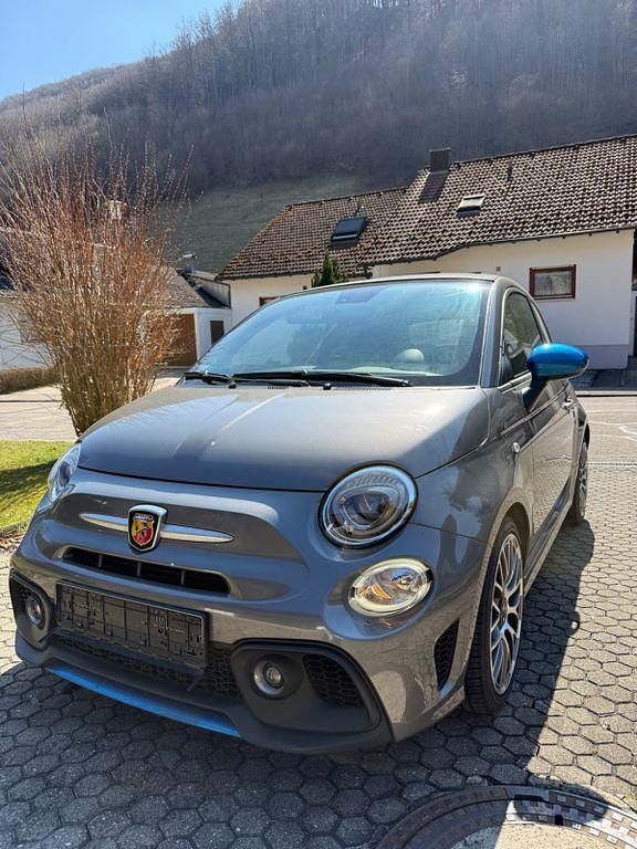 Gebraucht Abarth 595C 165 PS (121 kW) 2022 Grau Cabrio