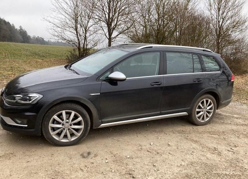 Gebraucht VW Golf Alltrack 179 PS (131 kW) 2017 Schwarz Kombi
