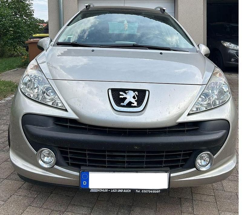 Grau Gebraucht 2009 Peugeot 207 Filou Kombi | 1.500 € (Superpreis) - Bild 1/4