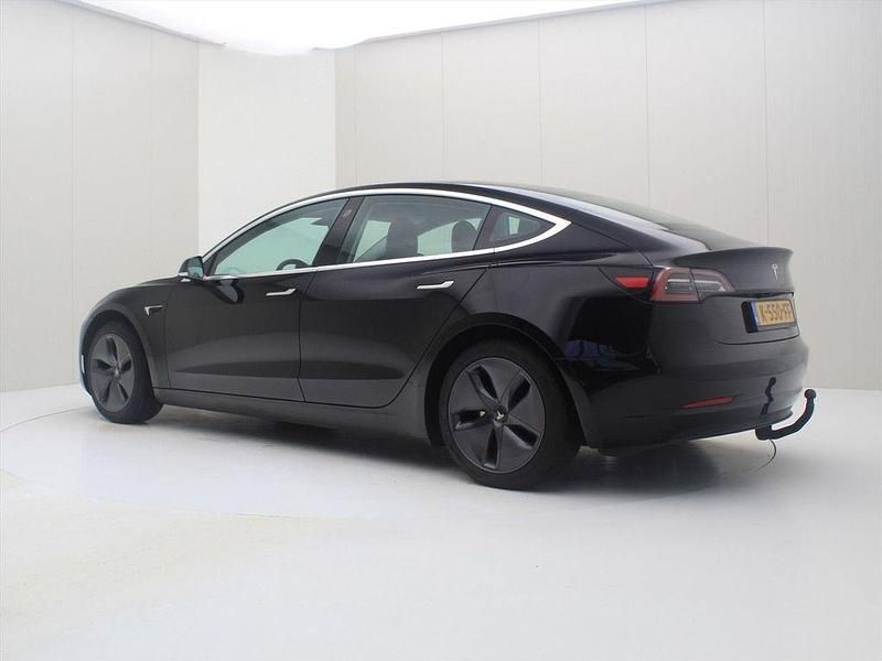 Gebraucht Tesla Model 3 Standard Range 225 kW (306 PS) 2020 Schwarz Limousine