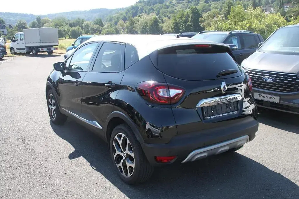 Gebraucht Renault Captur Crossborder 118 PS (86 kW) 2017 Schwarz gne + gray d69 SUV