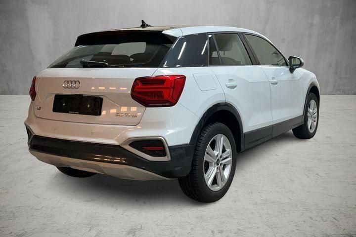 Gebraucht Audi Q2 Advanced Plus 150 PS (110 kW) 2023 Gletscherweiß (metallic) SUV