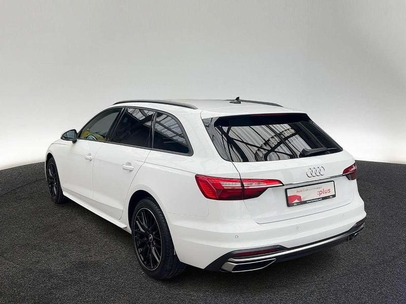 Gebraucht Audi A4 Advanced Plus 204 PS (150 kW) 2023 Arkonaweiß Kombi