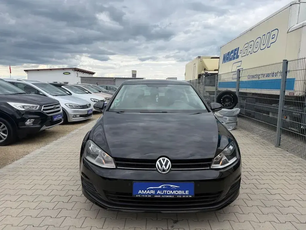 Gebraucht VW Golf VII Trendline 86 PS (63 kW) 2013 Schwarz Limousine