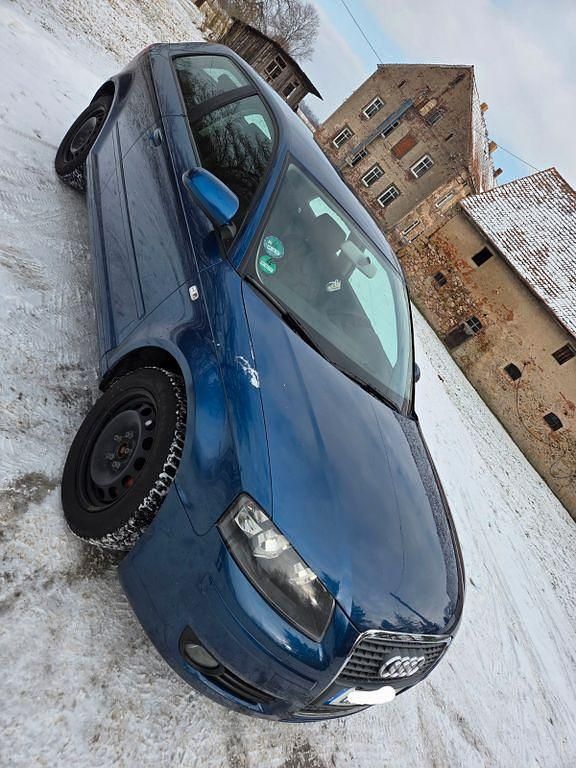 Gebraucht Audi A3 Ambiente 102 PS (75 kW) 2005 Blau Kleinwagen