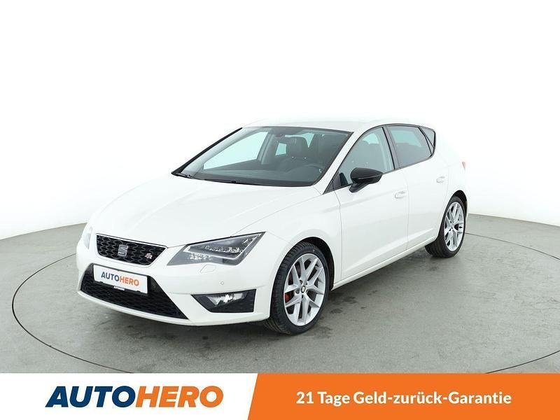 Weiß Gebraucht 2017 Seat Leon FR Limousine | 14.750 € (Fairer Preis) - Bild 1/3