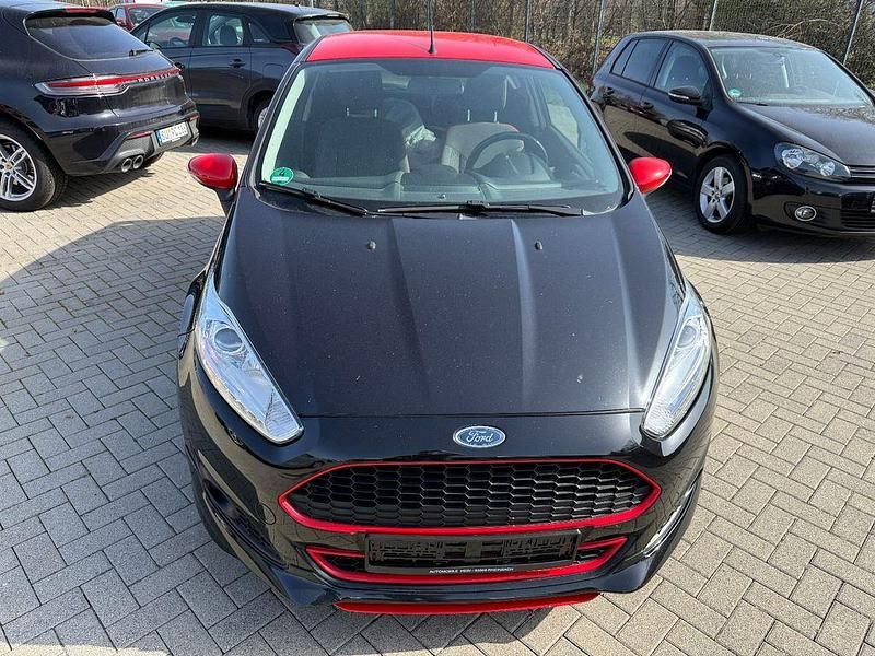 Gebraucht Ford Fiesta ST-Line 140 PS (102 kW) 2015 Schwarz Kleinwagen
