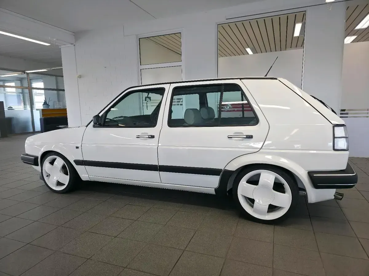 Gebraucht VW Golf II 70 PS (51 kW) 1990 Weiß Kleinwagen