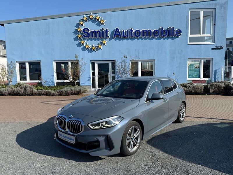 Storm bay metallic Gebraucht 2021 BMW 118 M Sport Kleinwagen | 23.980 € (Etwas zu teuer) - Bild 1/4