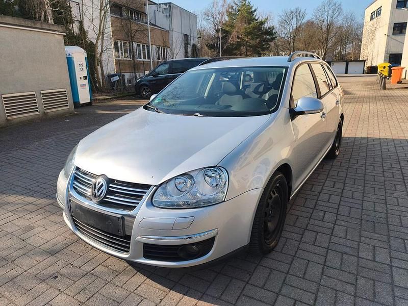 Gebraucht VW Golf V Trendline 105 PS (77 kW) 2007 Silber Kombi