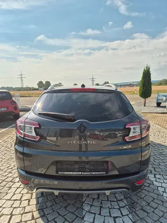 Gebraucht Renault Mégane GT GT 179 PS (131 kW) 2011 Grau Coupé
