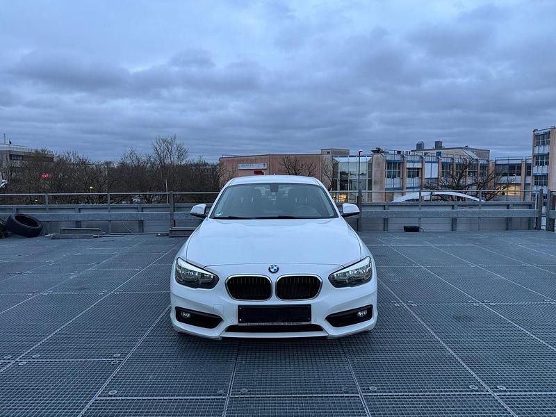 Gebraucht BMW 118 136 PS (100 kW) 2018 Weiß Kleinwagen