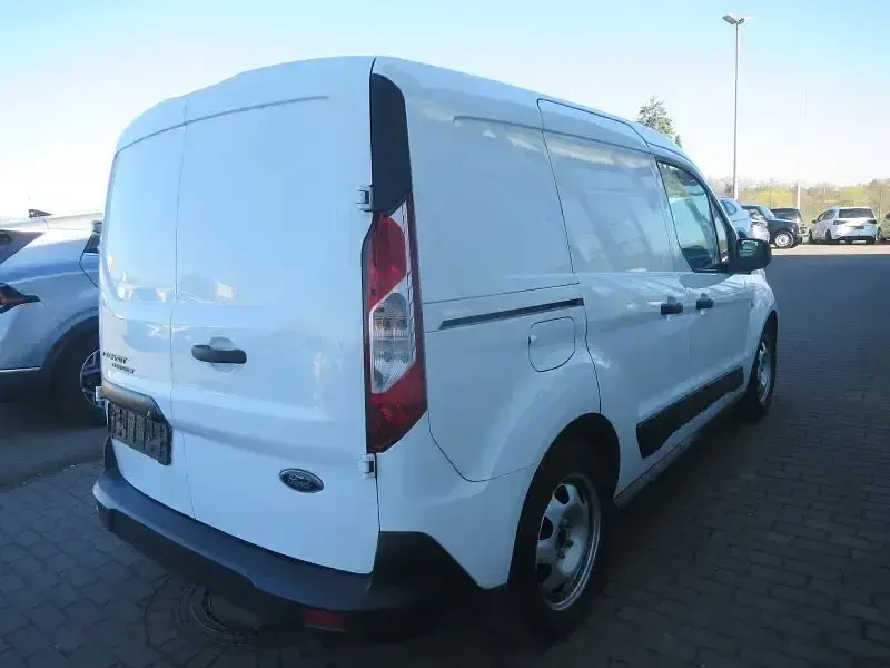 Gebraucht Ford Transit Connect 101 PS (74 kW) 2021 Weiß Van / Kleinbus
