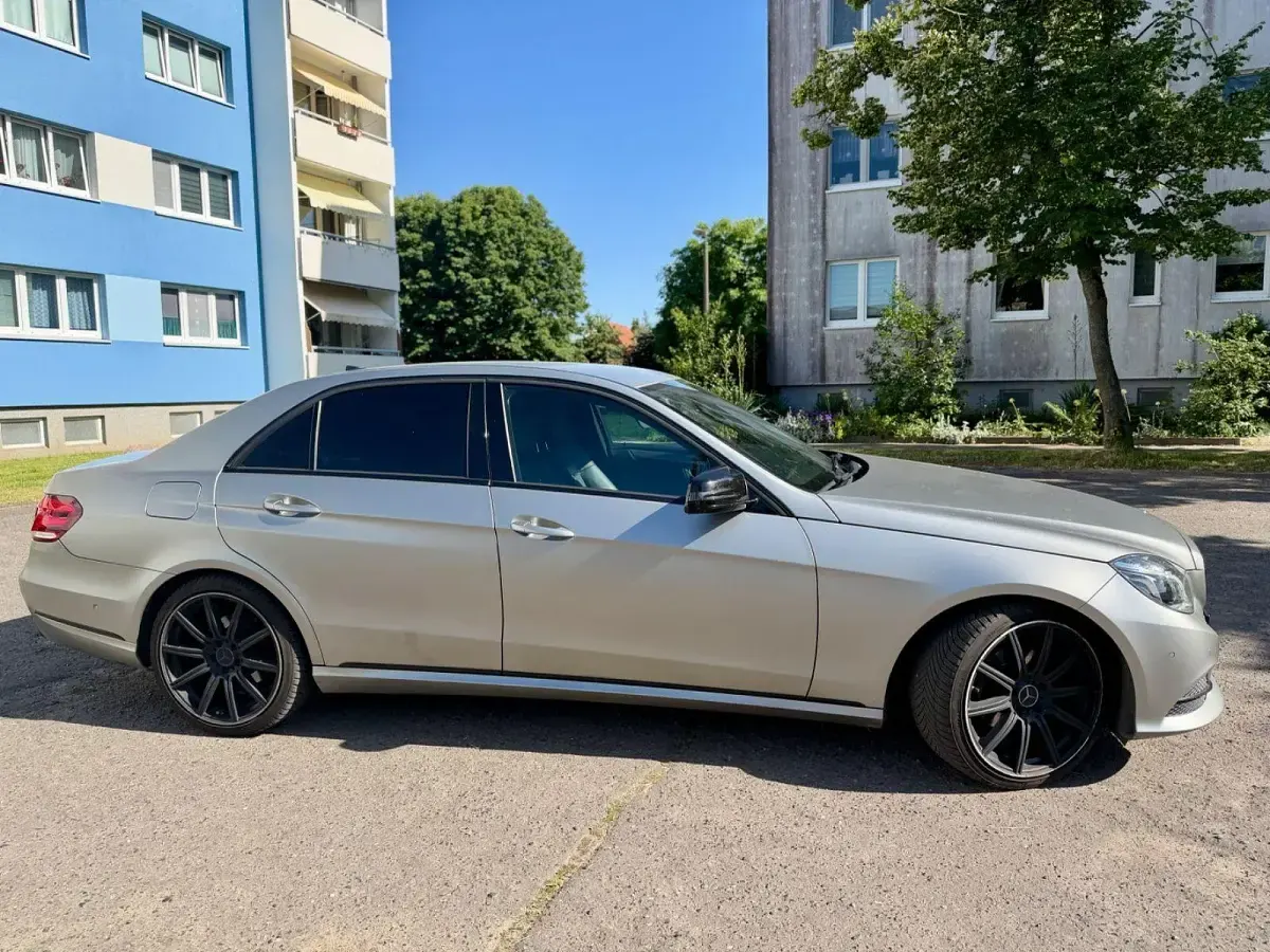 Gebraucht Mercedes 220 177 PS (130 kW) 2015 Schwarz Limousine