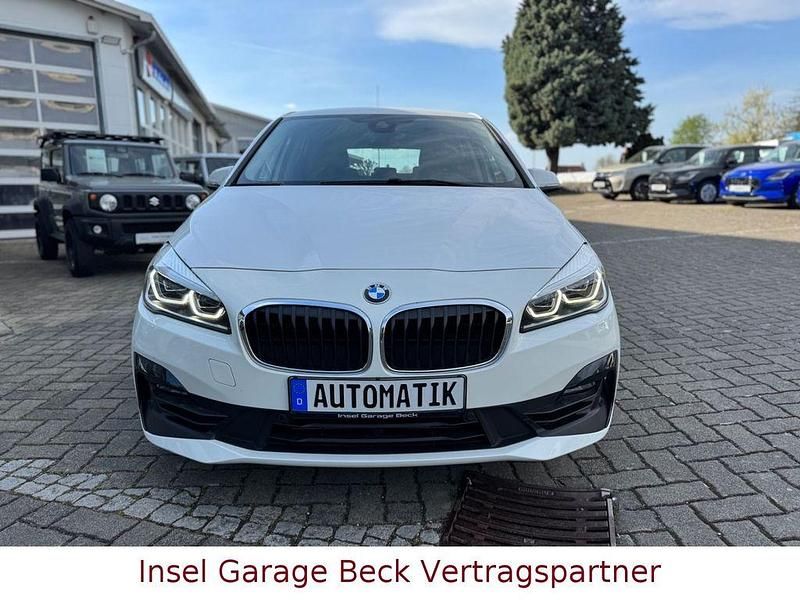 Gebraucht BMW 218 Advantage 140 PS (102 kW) 2018 Weiß Kombi