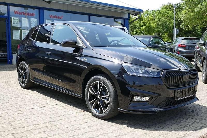 Schwarzmagic perleffekt Neu 2025 Skoda Fabia Monte Carlo Limousine | 24.990 € (Fairer Preis) - Bild 1/4