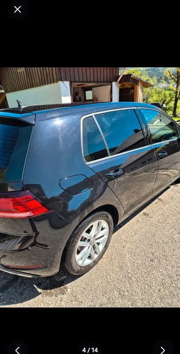 Gebraucht VW Golf VII Comfortline 110 PS (80 kW) 2017 Schwarz Limousine