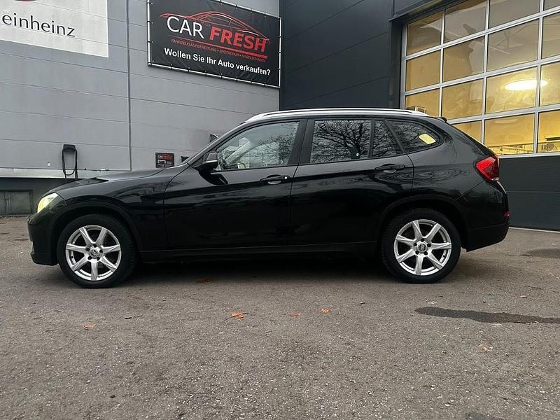 Gebraucht BMW X1 Sport Line 143 PS (105 kW) 2012 Schwarz SUV