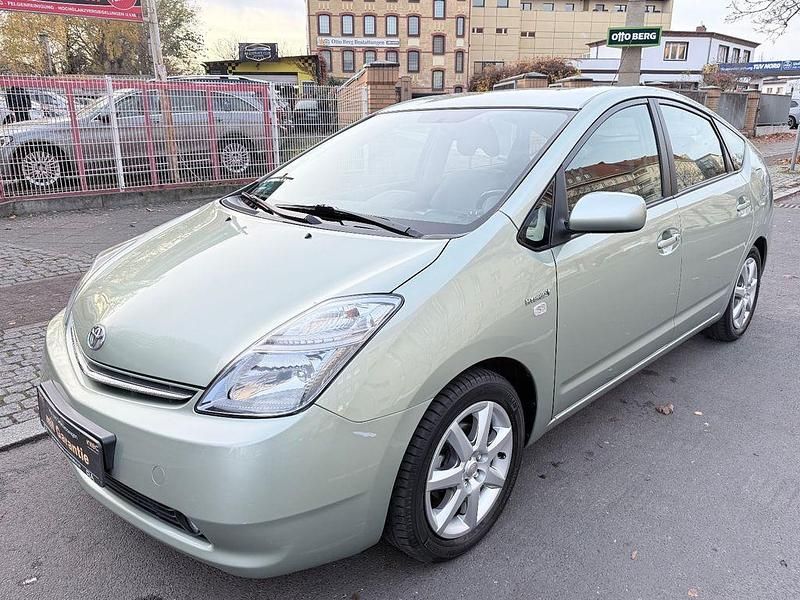Grün Gebraucht 2008 Toyota Prius Sol Limousine | 8.450 € (Teuer) - Bild 1/4
