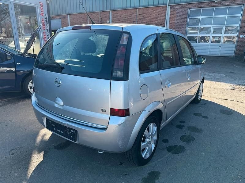Gebraucht Opel Meriva 105 PS (77 kW) 2007 Silber Van / Kleinbus