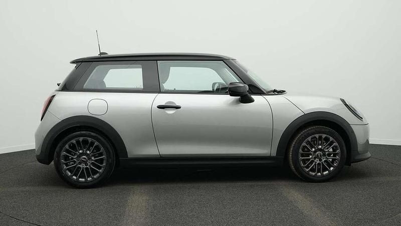 Gebraucht Mini Cooper Classic 156 PS (114 kW) 2024 Grau Kleinwagen