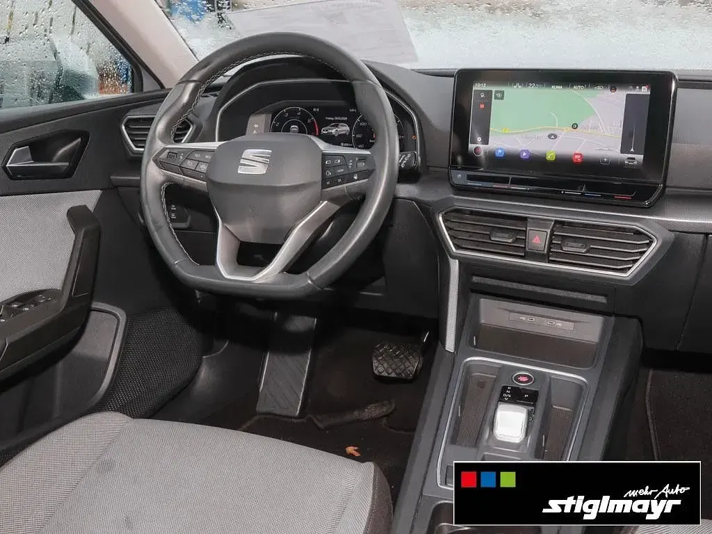 Gebraucht Seat Leon ST Style 150 PS (110 kW) 2023 Urban silber Kombi