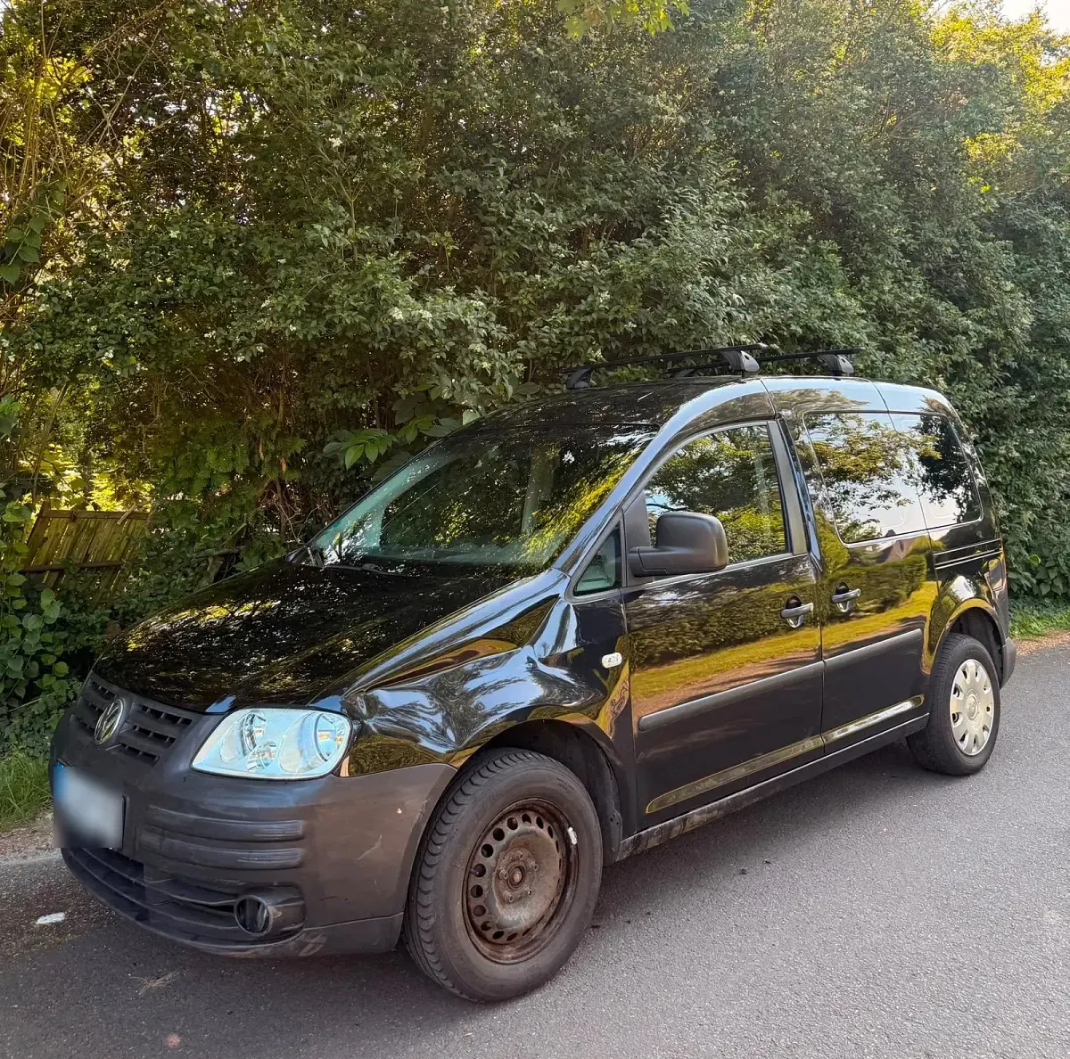 Gebraucht VW Caddy Life 102 PS (75 kW) 2005 Schwarz Van / Kleinbus
