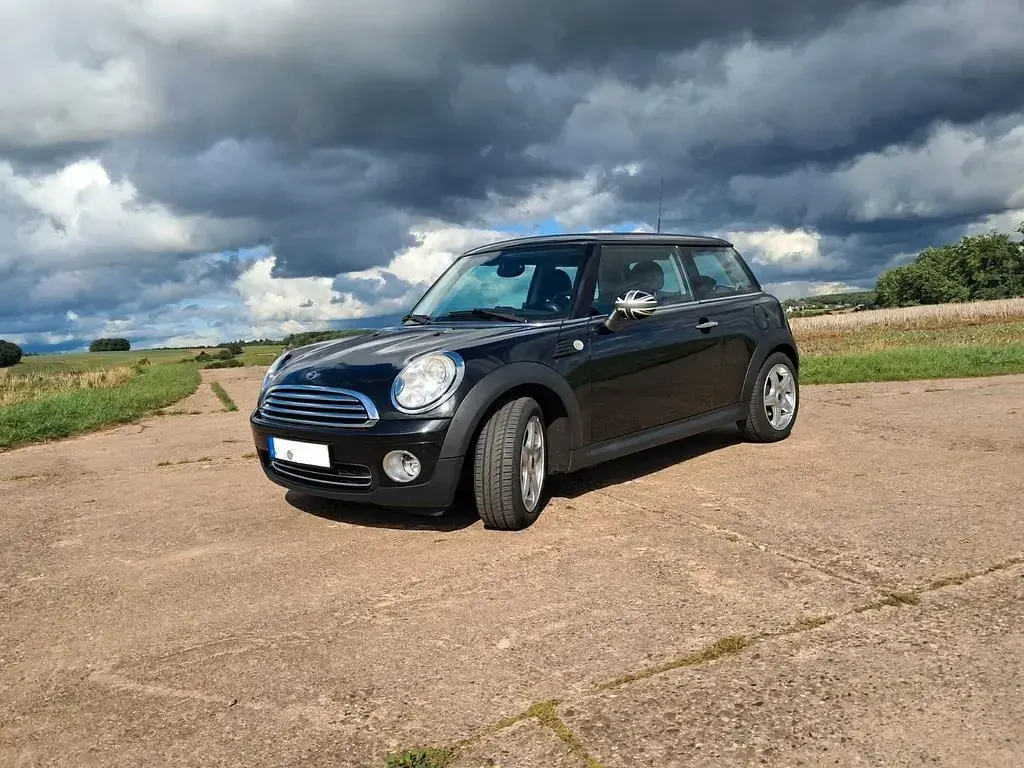 Używany Mini Cooper 120 KM (88 kW) 2009 Czarny Hatchback